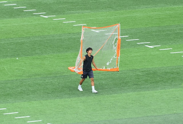 及肢体对抗